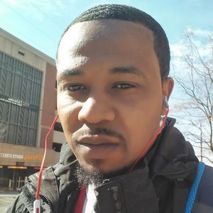 Meet your Posher, Gregarie